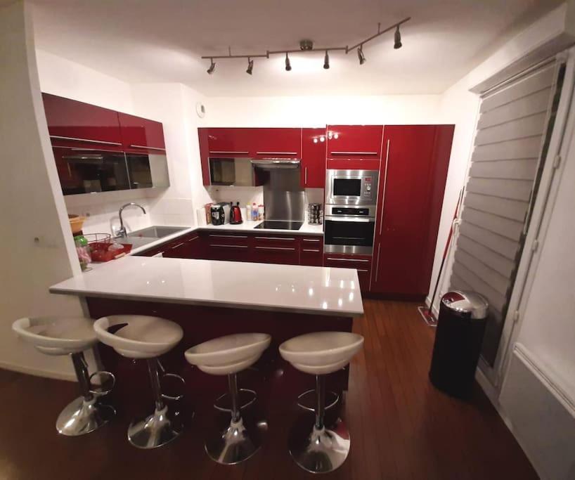 ארג'נטויל Joli Appartement Avec Jardin Et 2 Parkings Prives מראה חיצוני תמונה